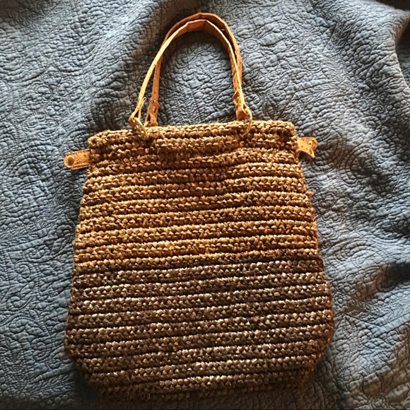 Laugoa BoHo Crochet Handbag - Picture 4 of 10
